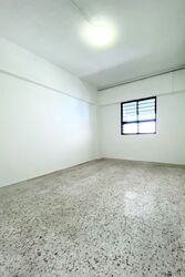 Blk 214 Bedok Town Centre (Bedok), HDB 3 Rooms #569789331